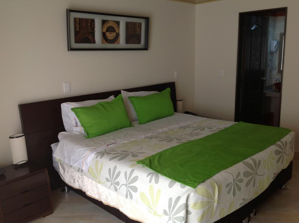 Hoteles Bogota Inn El Lago Country Zona Rosa Szoba fotó